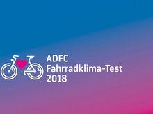 Farbiges Plakat mit Inschrift ADFC Fahrradklimatest 2018