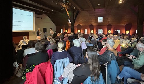 Prof. Dr. Lotze-Campen referiert vor vollem Haus